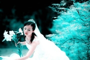 Photoshop打造梦幻青蓝色调婚纱照片效果