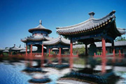 Photoshop给风景图片加上逼真的水面倒影