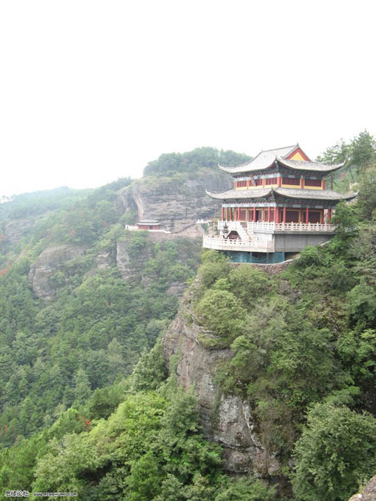 PS给风景照片加上烟雾弥漫的特效